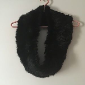 New SURELL Black Rex Rabbit Woven Infinity Neck Scarf